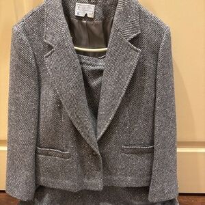 Vintage Pendleton grey/tweed Suit- Blazer& Skirt
